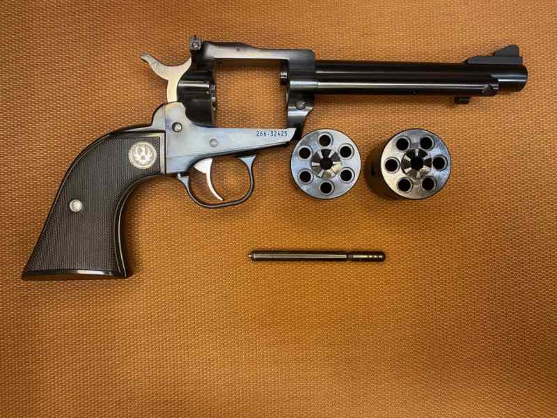 NEW IN BOX - Ruger Single Six Convertible - 5.5&quot; 
