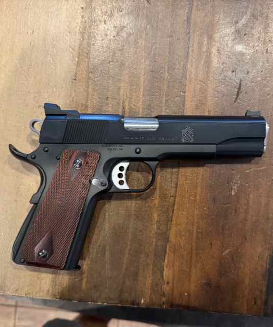 WTT Springfield 1911 45.