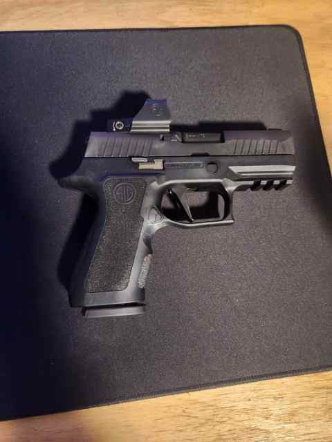 P320 x compact