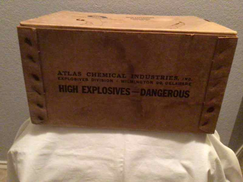 Vintage Atlas Chemicals box