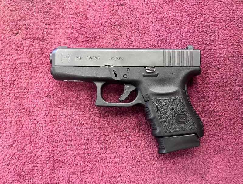 Glock 36   .45 auto 1 mag and case 