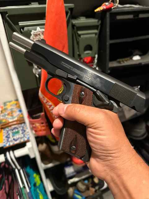 Colt 1911 in 45