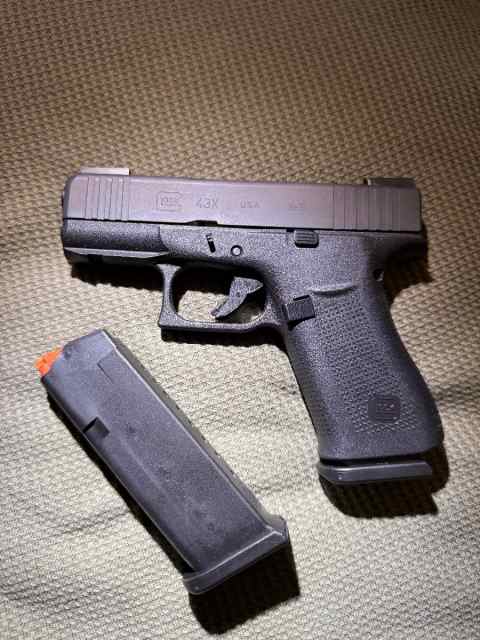 Glock 43x w/ Truglo TFX PRO night sights