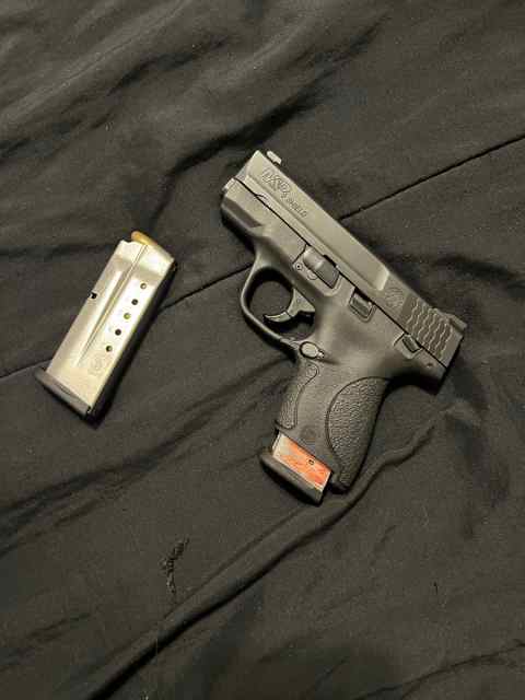 smith and Wesson m&amp;p shield 9mm