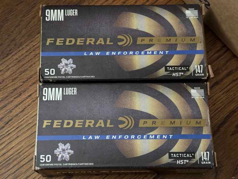 500 Federal HST 147gr JHP Ammo