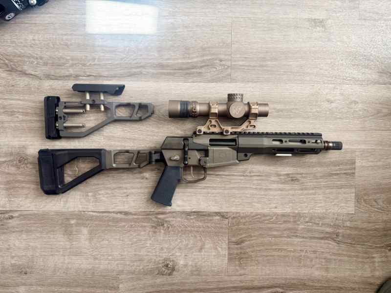 Q mini fix 300 blk pistol