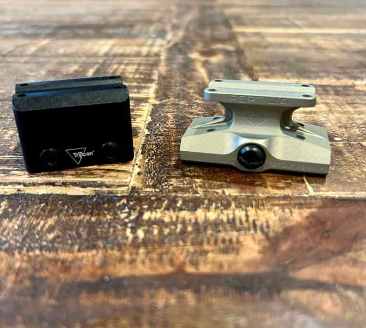 $$**FS 2 MRO  1/3 Mounts Reptilia &amp; Trijicon $$ 