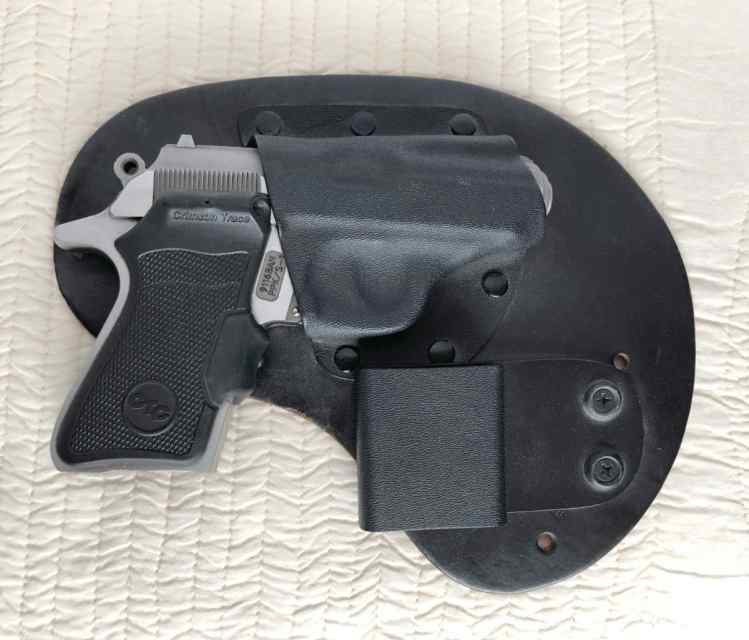 WaltherPPKs-4Holster.jpg