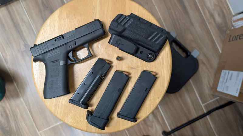 Glock 43x W/ P15 Mag &amp; Metal Mag Release