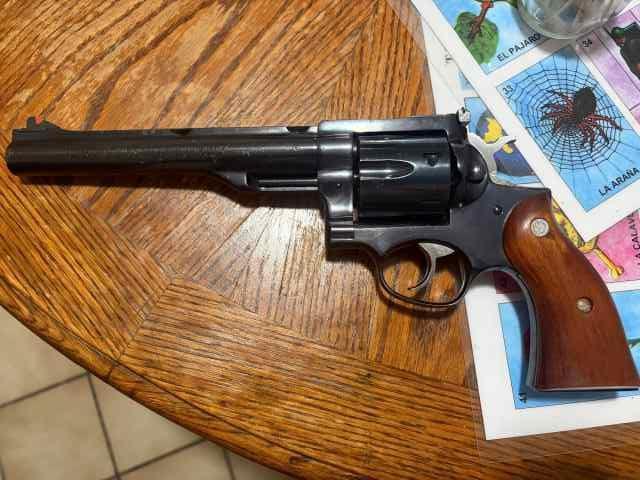 Ruger Redhawk 44 magnum