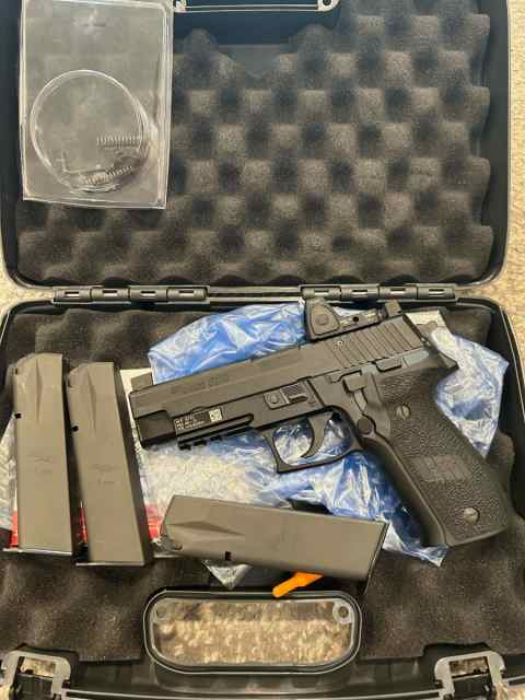 Sig P226 MK25 with RMR and SRT