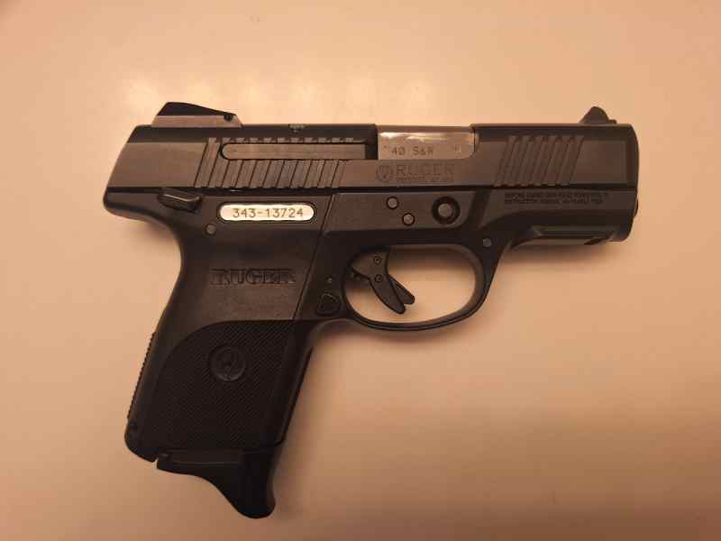 Ruger SR40C