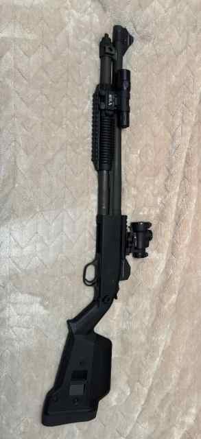 Mossberg 590 