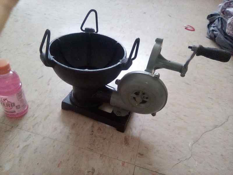 charcoal hand crank forge brand new never fired