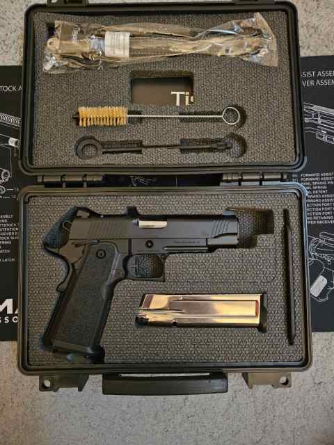 Tisas 1911 D9S Carry