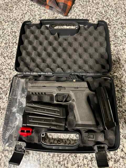 SIG P320 XFIVE Legion