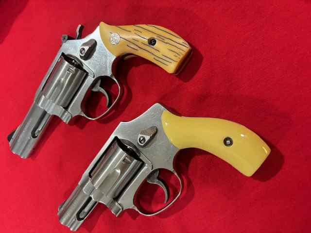 Bonded, Aged Ivory grips for S&amp;W &quot;J&quot; Revolver