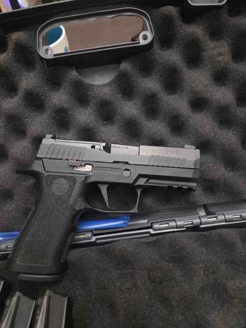 Sig P320 X-Carry Pro