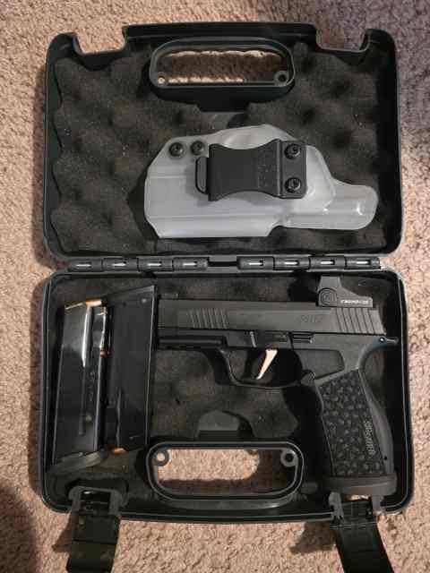 SIG P365 X-Macro w/ IWB Holster and Extras $650