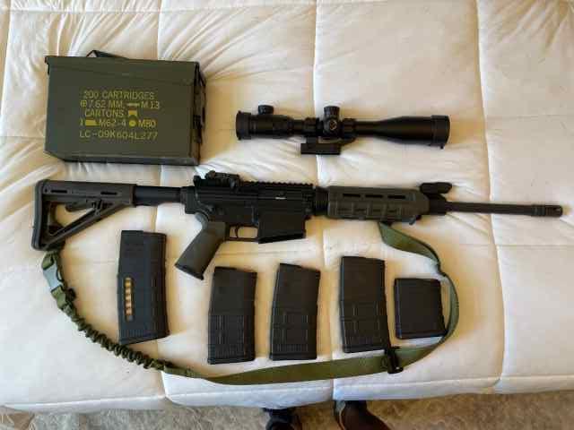 AR-10 DPMS LR-308, Scope, Mags and Lots of Ammo