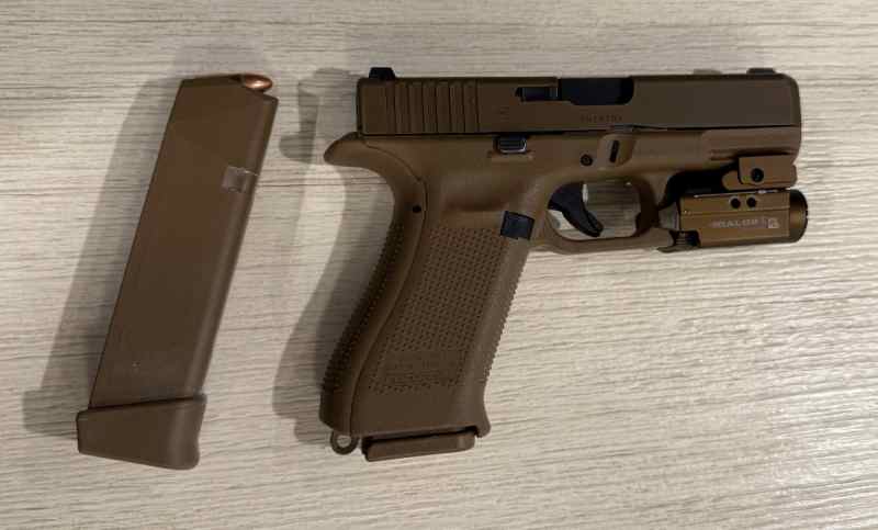 GLOCK 19X with Balor Laser/Flashlight