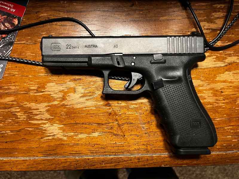 Glock 22 Gen 4 .40S&amp;W