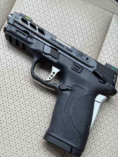 M&amp;P 380 SHIELD M2.0 BLACK 