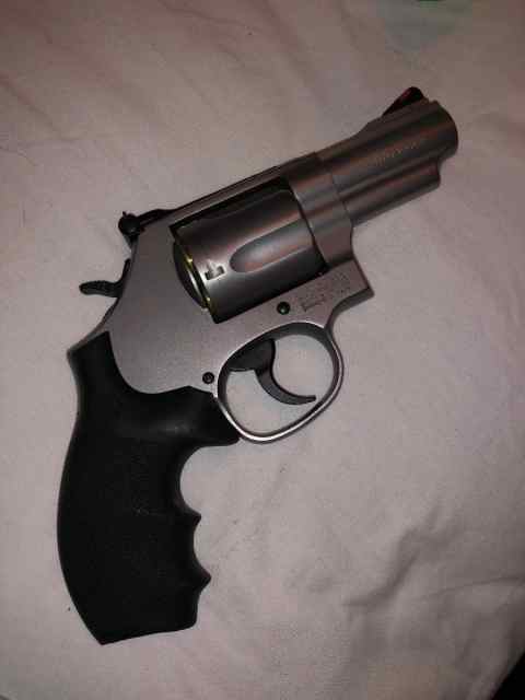 44 combat magnum  S&amp;W 69