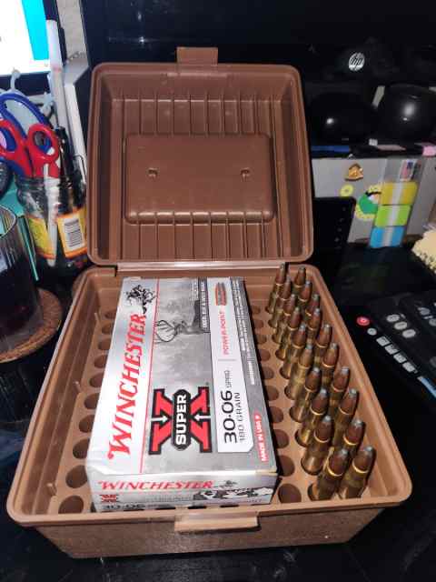 30-06 (40 COUNT) WINCHESTER SUPER X 180GR $40 OBO!