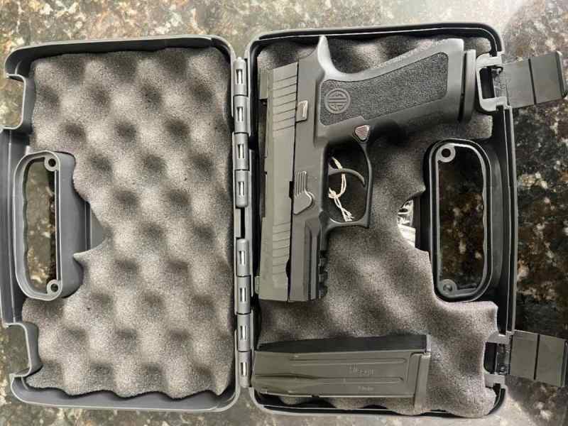 Glock 43x MOS 9mm plus shield arms mags