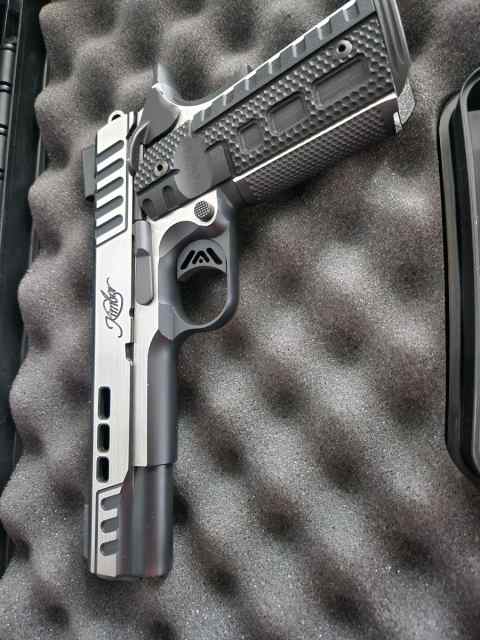 Kimber 1911 Rapide Scorpius 9 MM - Like New