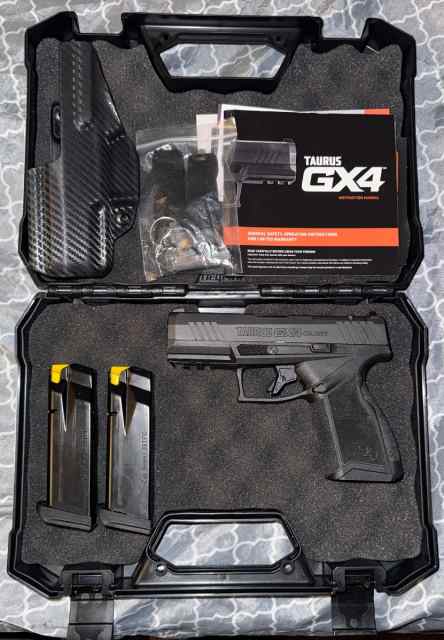 Taurus GX4 carry